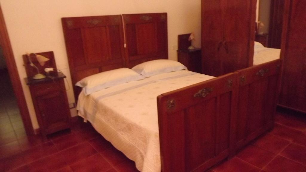 Casa Marina Apartment ฟอสดิโนโว ภายนอก รูปภาพ