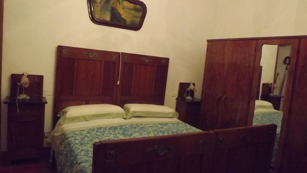 Casa Marina Apartment ฟอสดิโนโว ภายนอก รูปภาพ